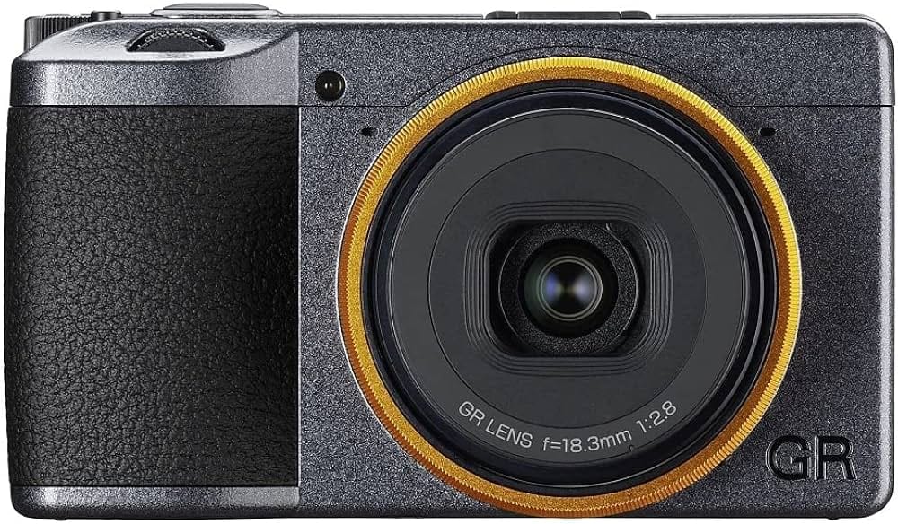 Le RICOH GR III Street-Edition disponible chez Germain Photographie à Tours