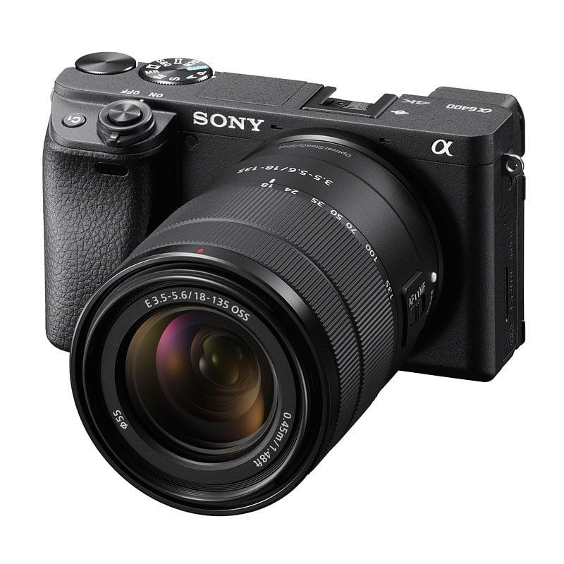Le sony Alpha 6400 + 18-135mm en kit → Germain Photographie